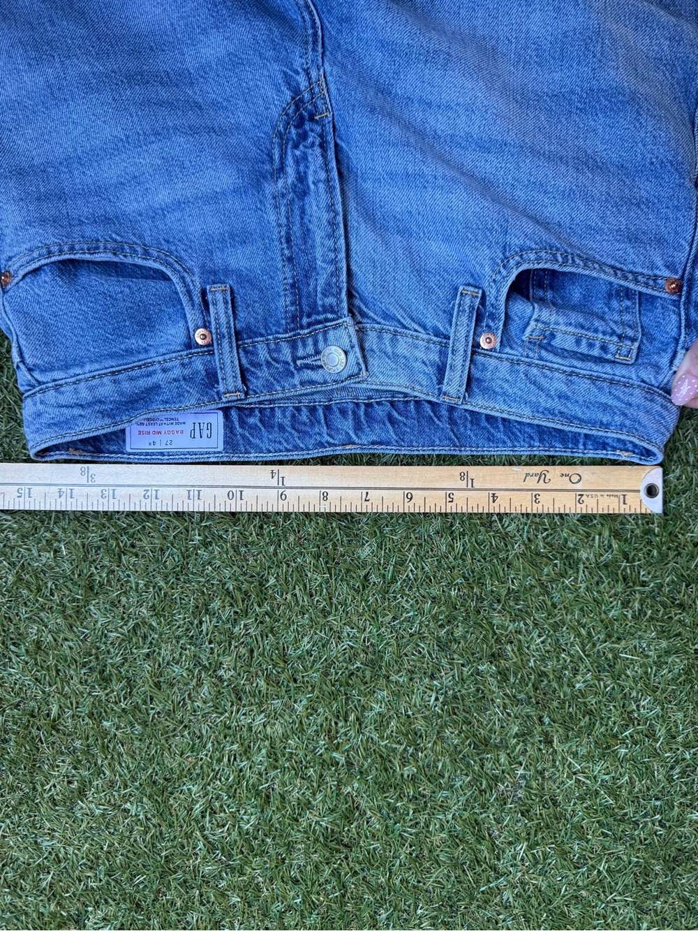 GAP Mid-rise Wide Leg Women’s Jeans - Light Blue - Size 4R - Picture 4 of 6